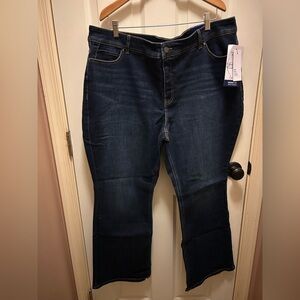 Apt. 9 Woman’s Jeans Sz 22W Short Bootcut Adjustec Stretch Technology NWT!!